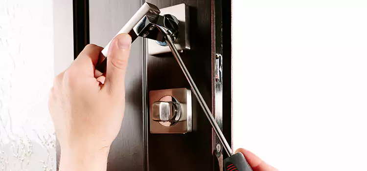 Door Lock Replacement Service Revere
