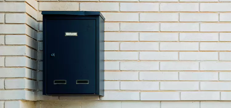 Mailbox Lock Repair Revere