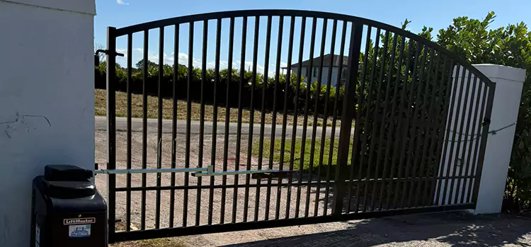 Driveway Fence Repair Revere