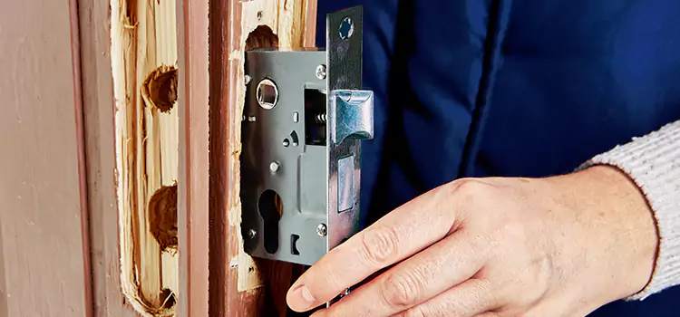 Garage Door Lock Replacement Revere